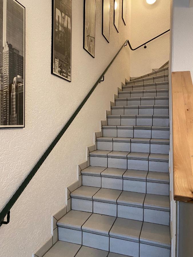 Double B Vandrarhem Erfurt Exteriör bild